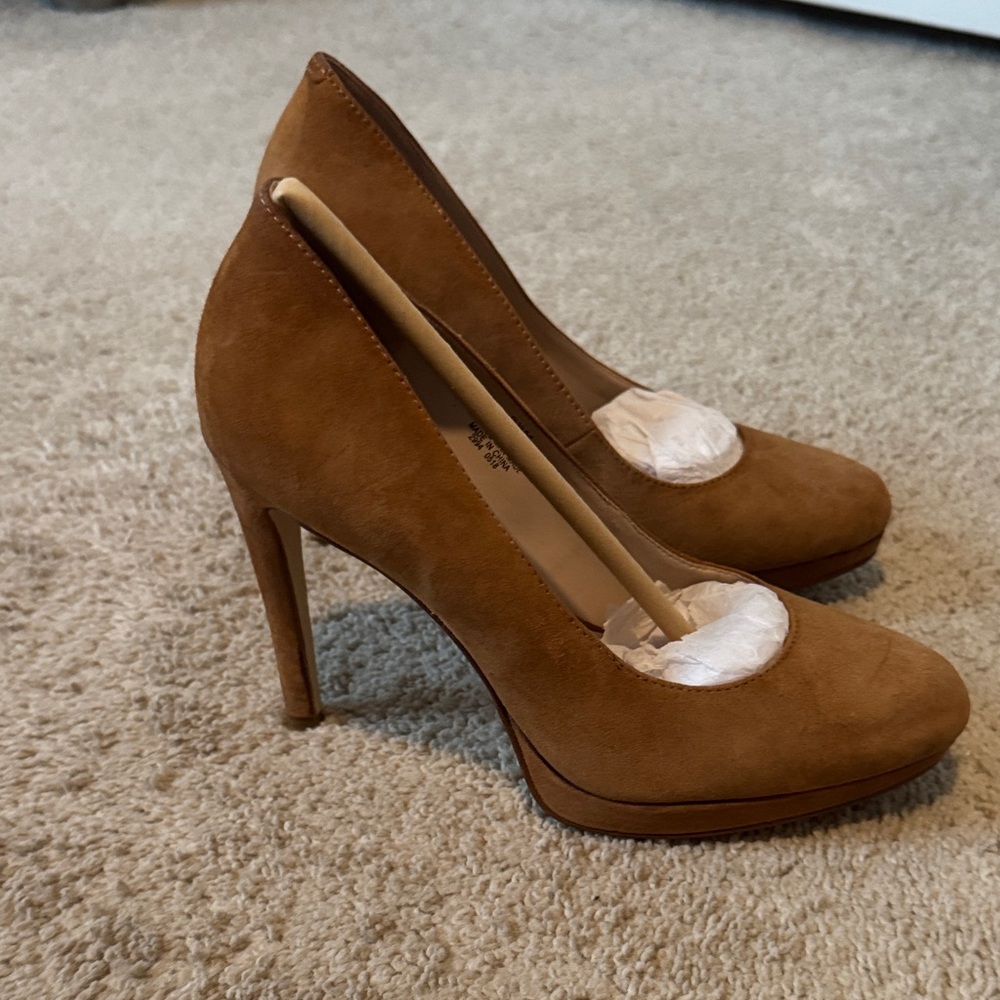 Nine West Quabree tan High Heels